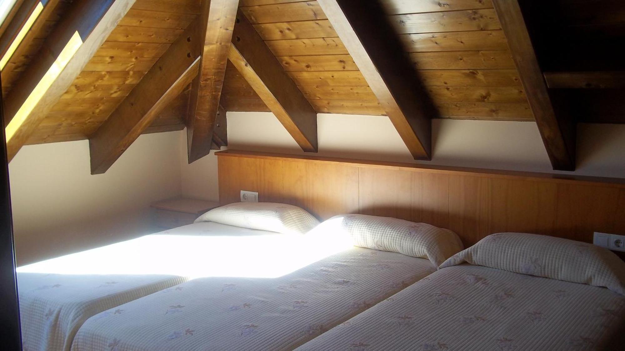 Hostal Pernalle Erill la Vall Eksteriør bilde